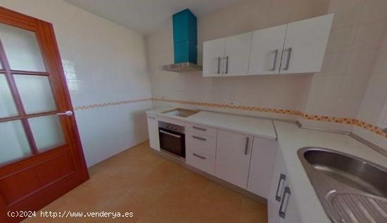 Piso de dos dormitorios a la venta en Roquetas de Mar zona Buenavista - ALMERIA 