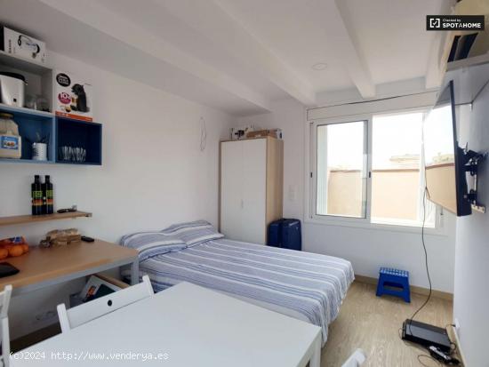  Apartamento estudio con balcón en alquiler con vistas al mar - La Barceloneta, Barcelona - BARCELON 