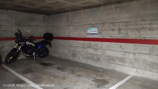  Plaza de aparcamiento en venta  en Santa Coloma de Farners - Girona 
