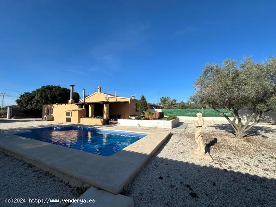  Se vende chalet con piscina privada la Hoya (Elche) - ALICANTE 