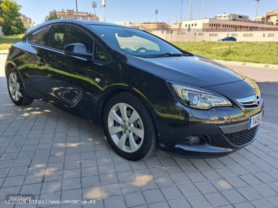  Opel Astra GTC 1.4i 80.000 KMS GTC de 2014 con 80.000 Km por 8.975 EUR. en Madrid 