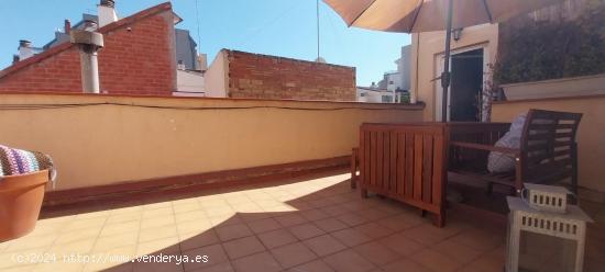  Ático en Esplugues de Llobregat, zona Centro, con terraza y cerca de todo - BARCELONA 