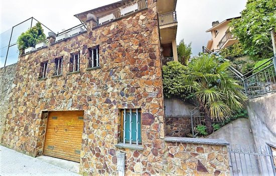  Unifamiliar aislada en venta  en Sant Hilari Sacalm - Girona 