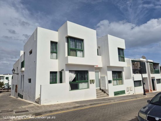 Oportunidad: edificio con 4 apartamentos en Playa Blanca - Yaiza