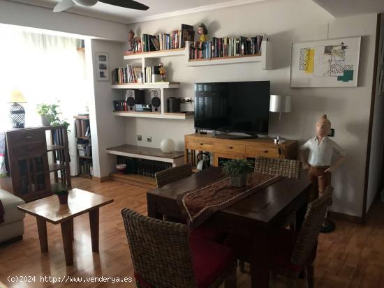  Piso de 2 habitaciones en alquiler en Campanar - VALENCIA 