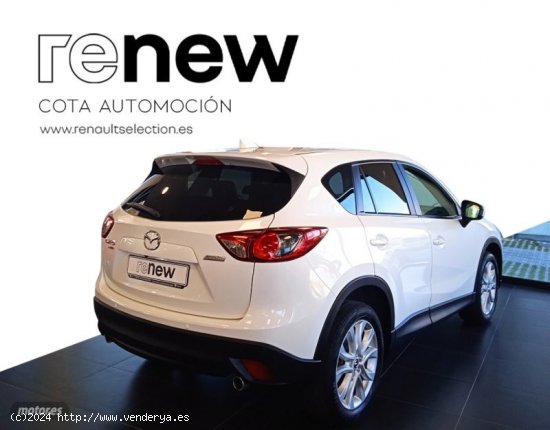 Mazda CX-5 2.2DE Luxury 4WD Aut. de 2013 con 179.000 Km por 13.500 EUR. en Madrid