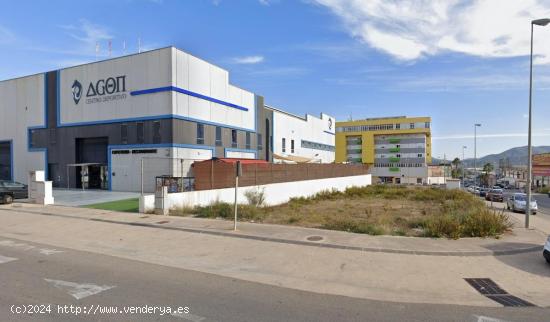  Se vende parcela de 874 m2 en Poligono Industrial Cabezo Beaza - MURCIA 