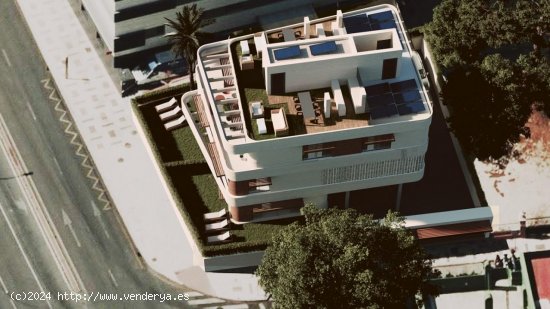  Casa en venta a estrenar en Málaga (Málaga) 