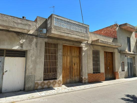  Casa adosada en venta en Albalat de la Ribera - VALENCIA 