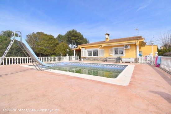  Villa en venta en Godelleta (Valencia) 