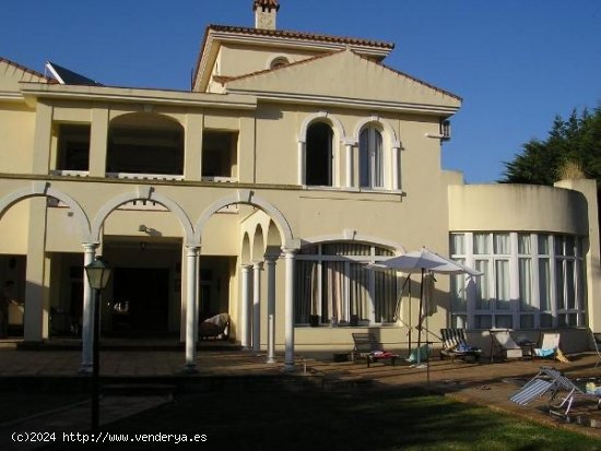  Villa en venta en La Línea de la Concepción (Cádiz) 
