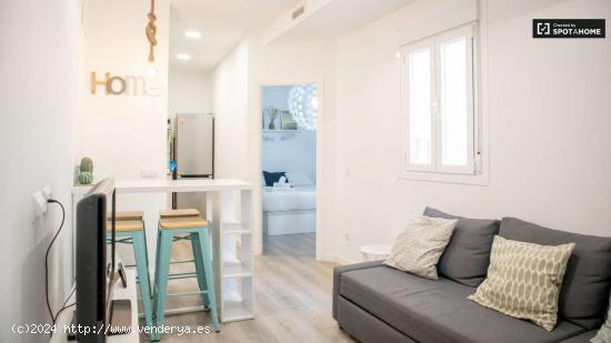  Cool 2 dormitorios en alquiler cerca de Shoko Madrid en La Latina - MADRID 