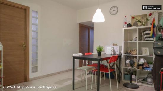  Piso en Alquiler de 4 Dormitorios en Getafe - Solo Estudiantes - MADRID 