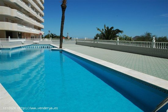 Villa en venta en La Manga del Mar Menor (Murcia)