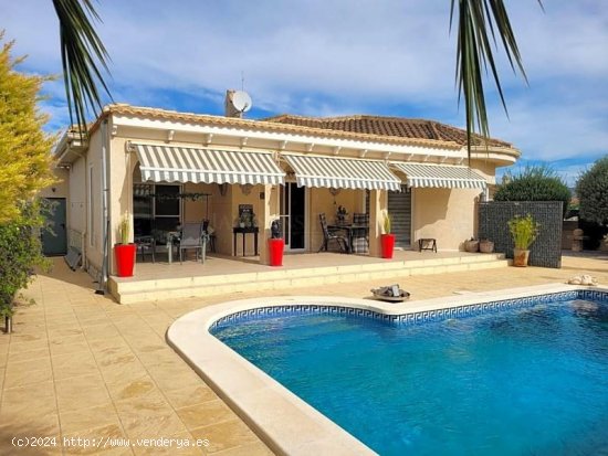  Villa en venta en Hondón de las Nieves (Alicante) 