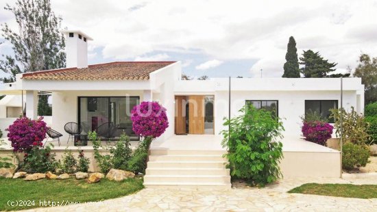 Casa en venta en Santa Eulalia del Río (Baleares)