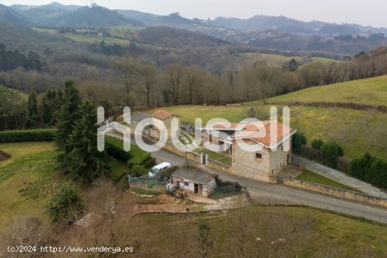  Casa en venta de 200 m² Lugar Pumarin, 33187 Siero (Asturias) 