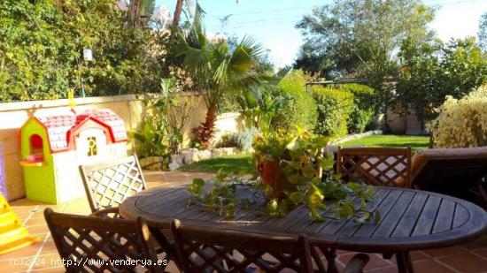  Adosado con jardin en venta en Atalaya en vista Azur - MALAGA 