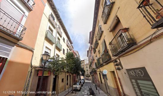  Piso de 2 dormitorios en el centro de Madrid - MADRID 