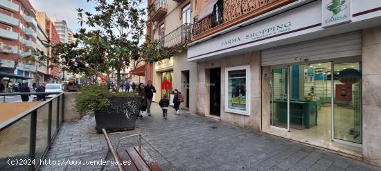  Local de 130 m2 en la mejor zona comercial de Tarragona. - TARRAGONA 